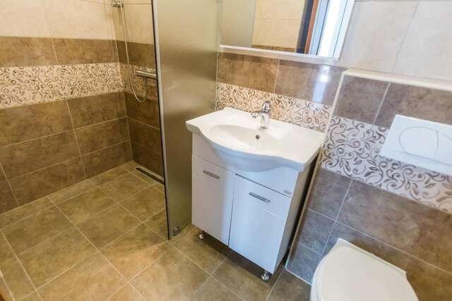 Дома для отпуска Greenwood Holiday Home Будва-16